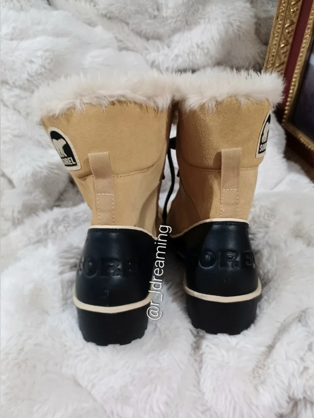 NWOB Sorel Tivoli II Waterproof Snow Boots Curry Black Women’s Size 9